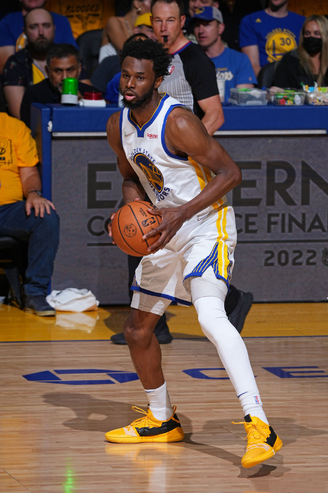 他更侧重过 他更侧重过